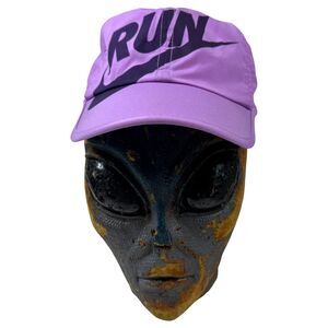Nike Featherlight Dri-Fit "RUN" Women's Running Logo Adjustable Strapback Hat